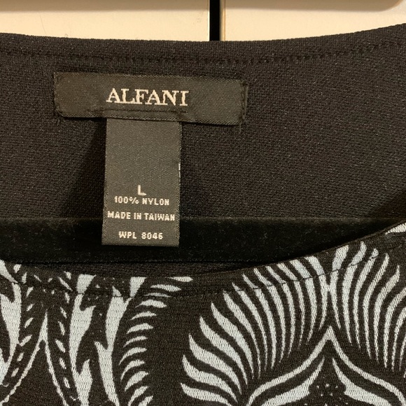Alfani NWT tiered blue lined top size Large - Picture 2 of 8